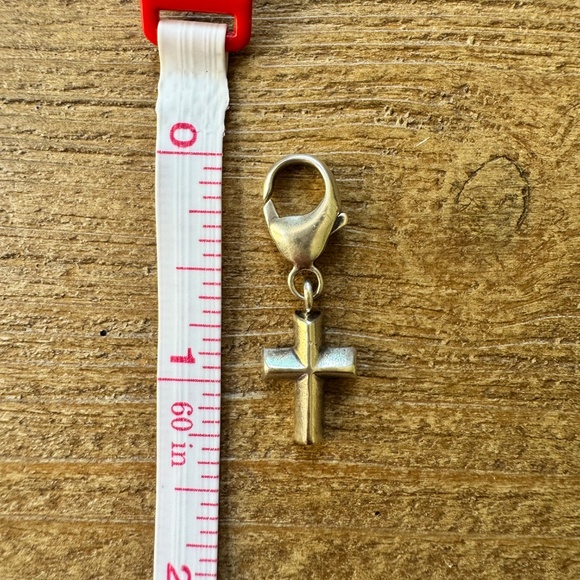 Tiffany & Co. Paloma Picasso Cross Charm - Picture 6 of 6